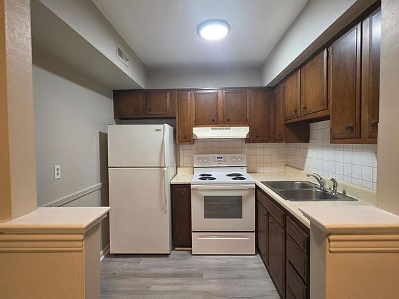 5th image of 716 Townside Rd SW APT 10