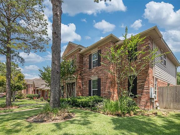 5th image of 20722 Fawnbrook Ct