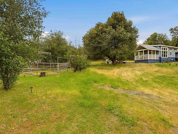 5th image of 5867 Forest Meadow Rd