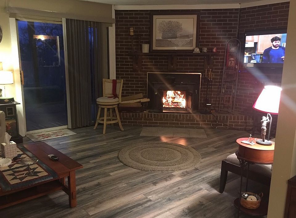 2nd image of 33 Highridge Ct