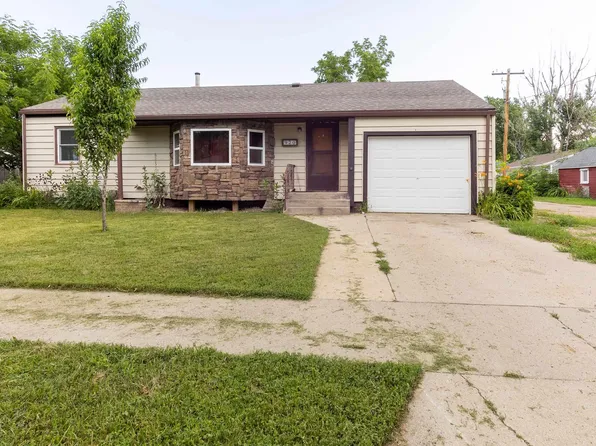 920 Park St, Centerville, SD 57014
