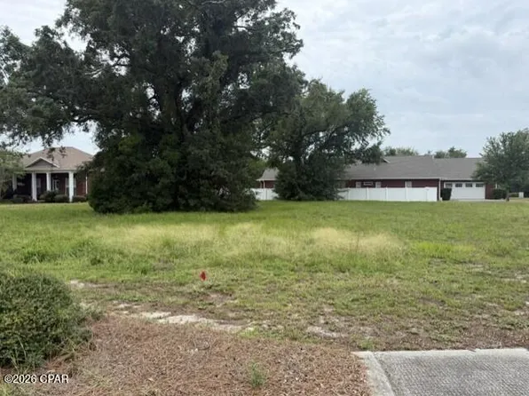 330 Watson Bayou Cir, Panama City, FL 32401