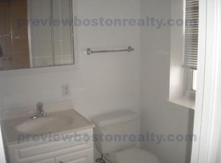 39 Thornton Rd #1, Chestnut Hill, MA 02467