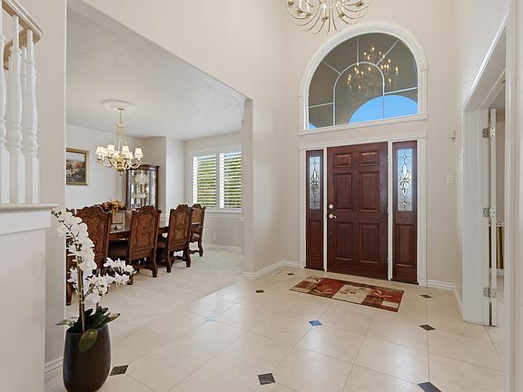 5th image of 11943 S Autumn Ridge Dr