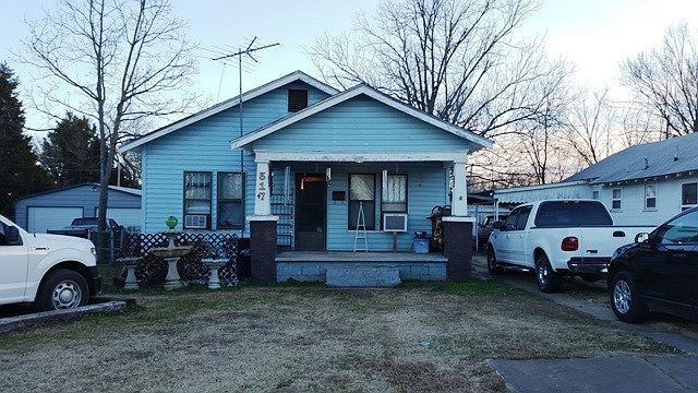 1st image of 517 W Walnut Ave