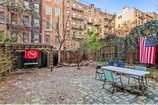 Rented by Compass | media 29