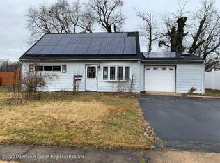 4 Cedar Ave, Hazlet, NJ 07730