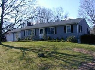 4 Cardinal Dr, Shelton, CT 06484