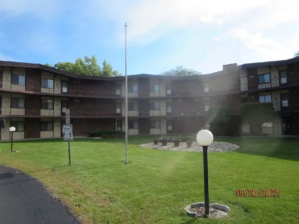 (undisclosed Address), Lansing, IL 60438