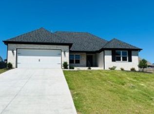 29 Tara Dr, Medina, TN 38355
