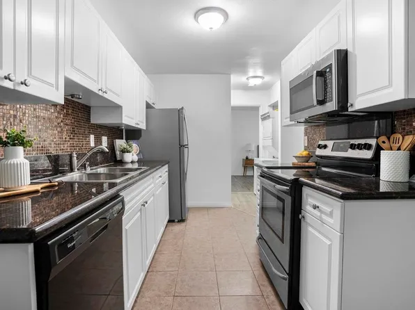 3040 Alta View Dr #106, San Diego, CA 92139