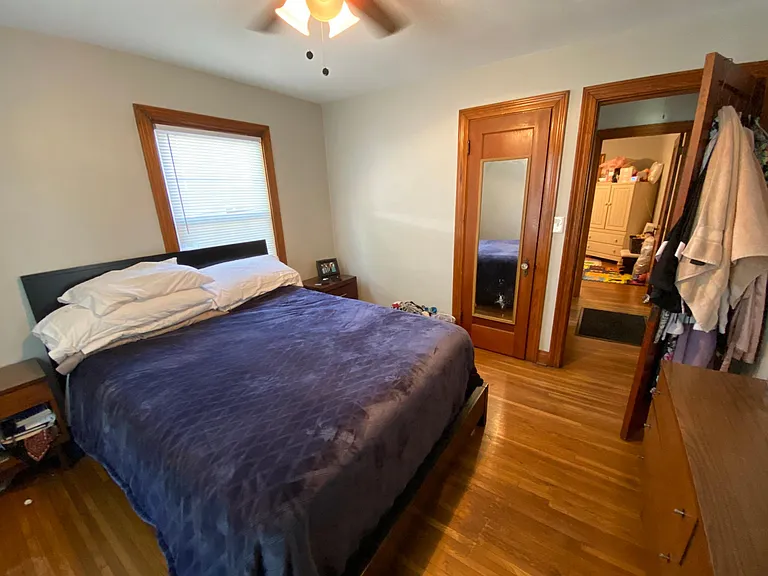 122 E Francis Ave — Photo 22