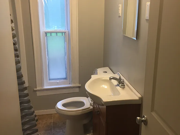 355 Euclid Ave #A — Photo 7