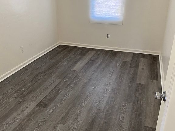4th image of 4439 Central Ave