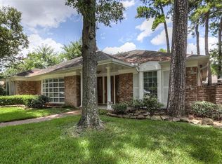 12330 Rip Van Winkle Dr, Houston, TX 77024