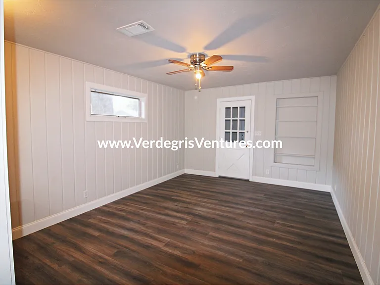 Formal dining room
