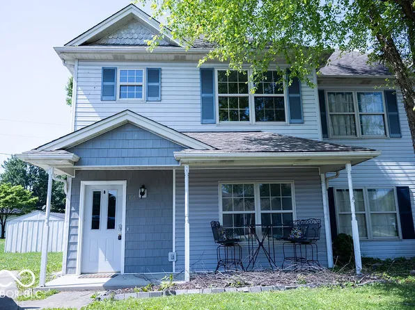 12 Vintage Cir, Scottsburg, IN 47170