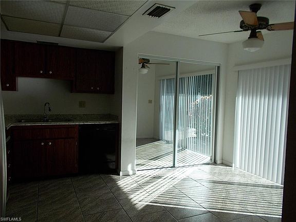 5th image of 103 W Lake Dr