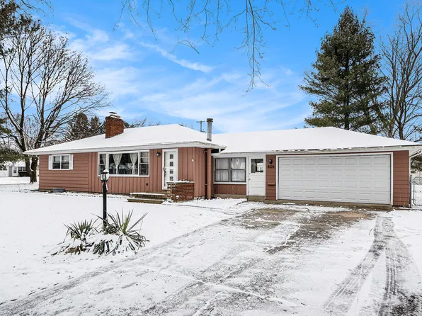 8126 Monte Vista St, Portage, MI 49002