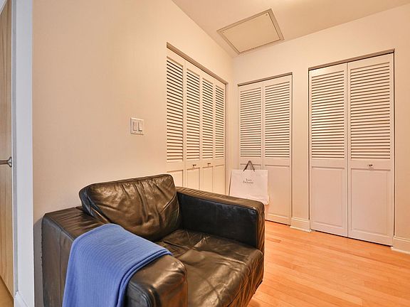 3rd image of 1102 S Broad St #502C