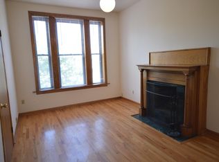 1758 N Clybourn Ave #2, Chicago, IL 60614
