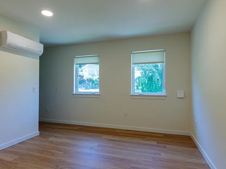 9040 NE Juanita Dr #304 — Photo 10