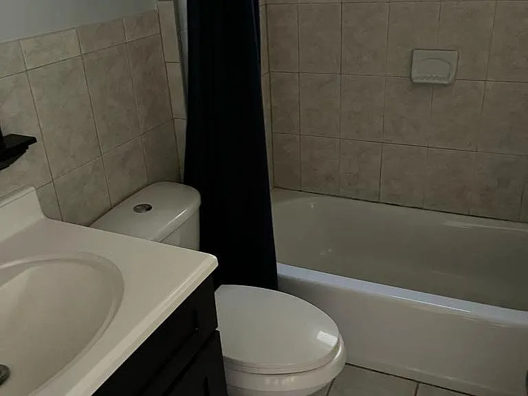31 W 34th St #2 — Photo 7