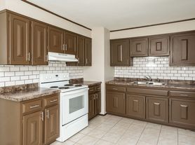 3327 Sun Valley Terrace