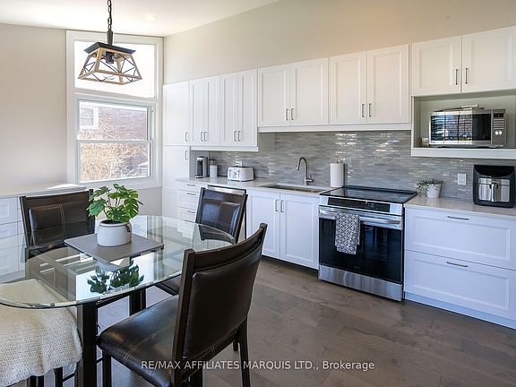 3rd image of 69 Kyle Dr