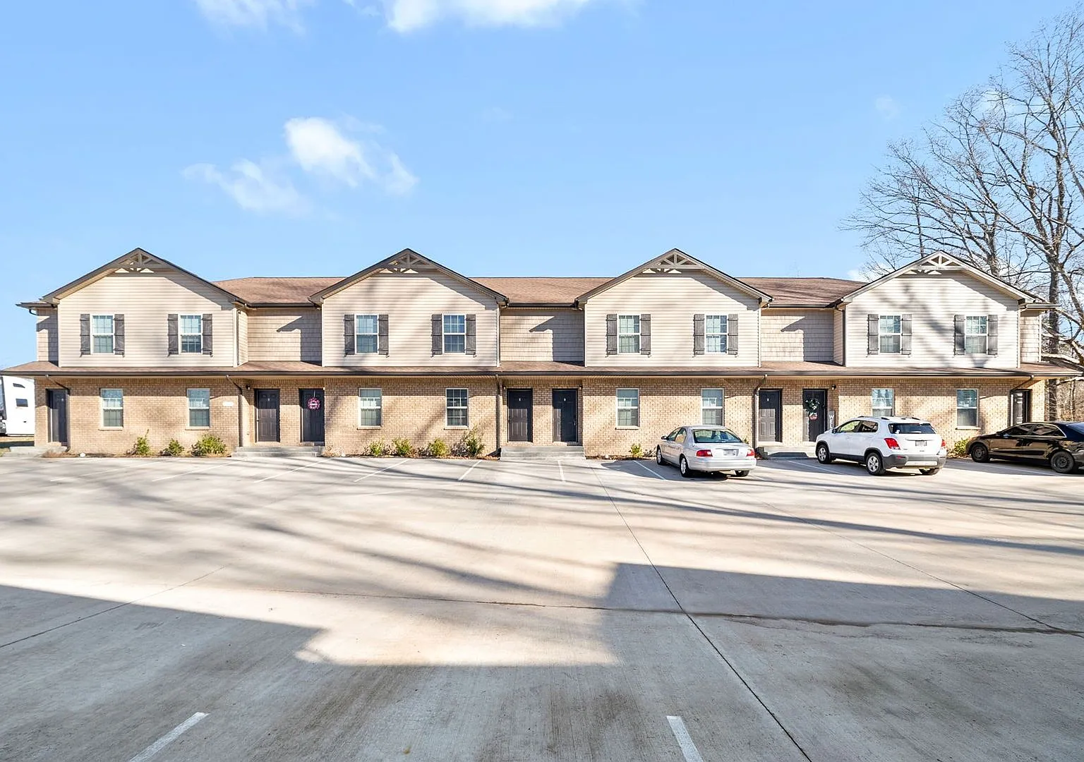 Smithson Ln - 268 (x4) — Photo 1