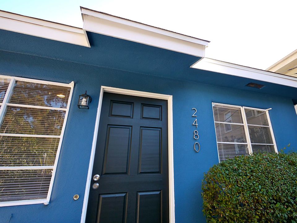 1st image of 2480 N Beachwood Dr