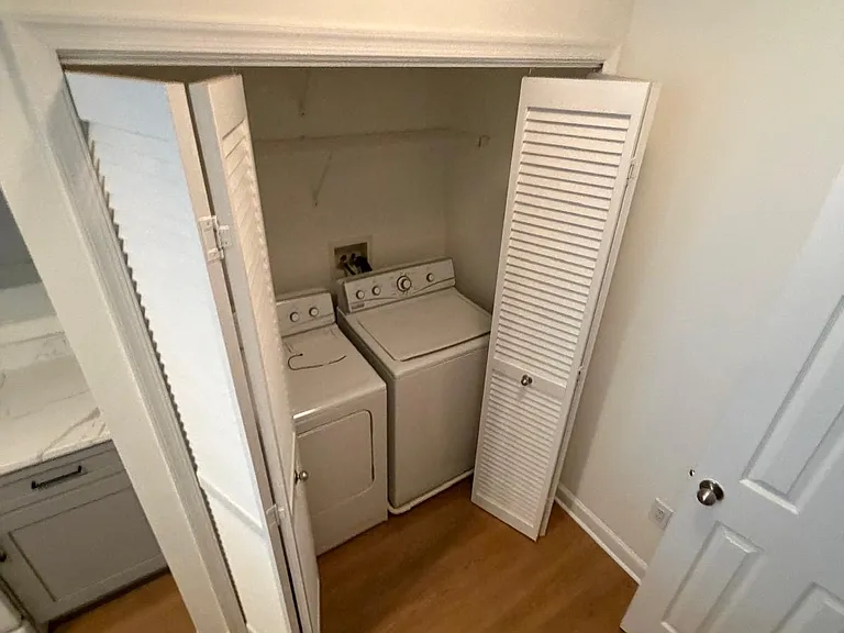 501 Hungerford Dr #356 — Photo 10