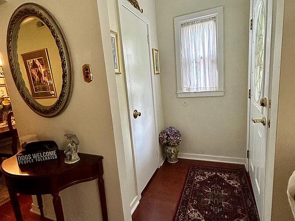 4th image of 8303 Childs Rd