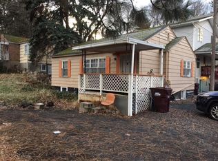 1135 NE B St, Pullman, WA 99163