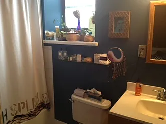 Rented by Alexander Bilu, LREB