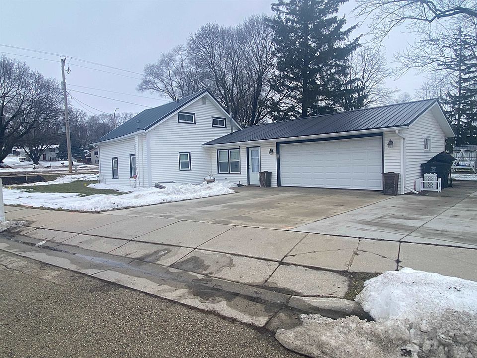 1st image of 904 Parkview Dr