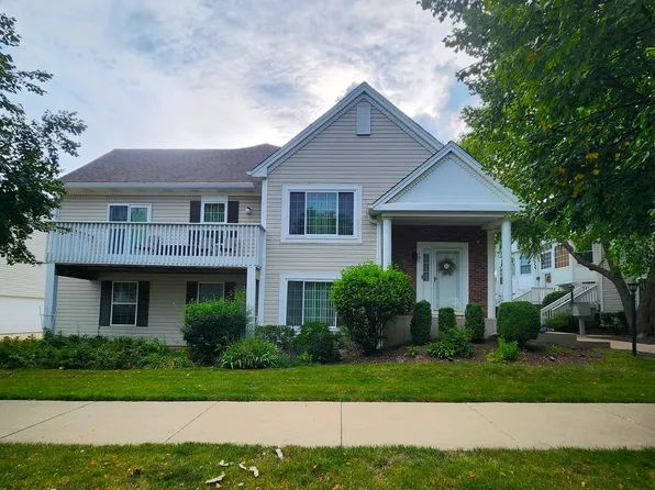 401 Hidden Creek Ln #401, North Aurora, IL 60542