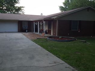 1003 Belleville St, Lebanon, IL