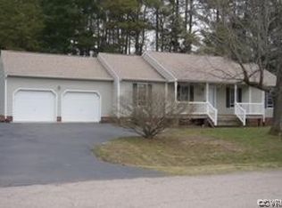 7148 Autumn Ridge Ln, Mechanicsville, VA 23111