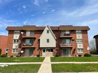 12635 S Alpine Dr APT 12, Alsip, IL 60803