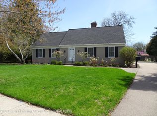 1840 Blossom Ln, East Lansing, MI 48823