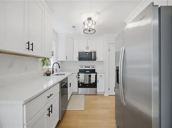 3825 Jousting Arch, Virginia Beach, VA 23456