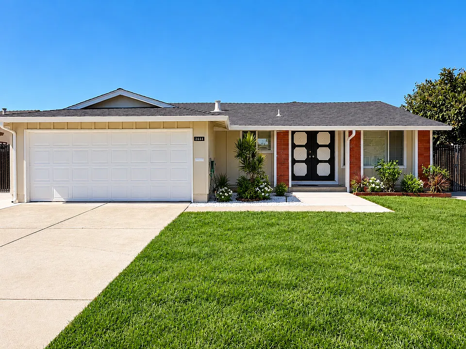 2444 Medallion Dr