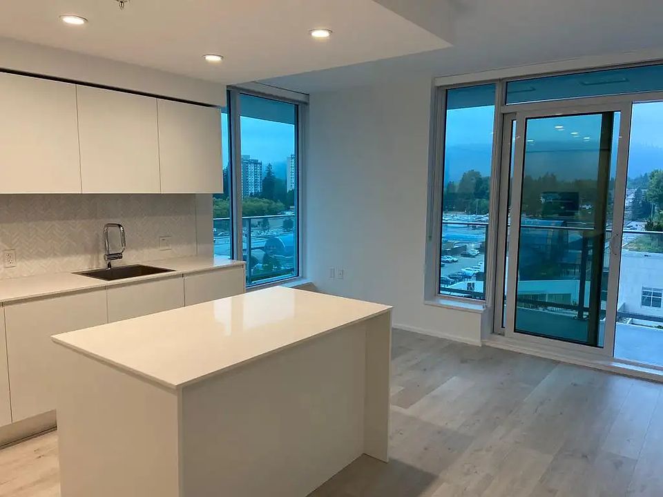 1st image of 3833 Evergreen Pl #21
