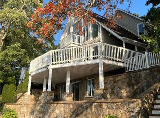 242 Shady Valley Rd, Coventry, RI 02816