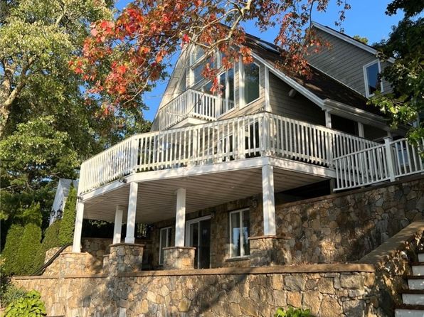 242 Shady Valley Rd