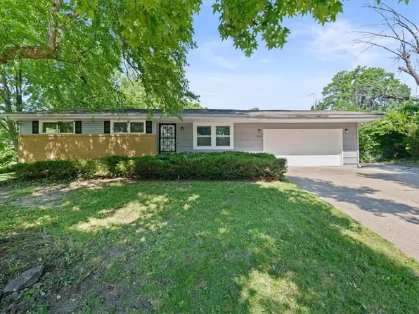 2618 Overton Cir, Independence, MO 64052