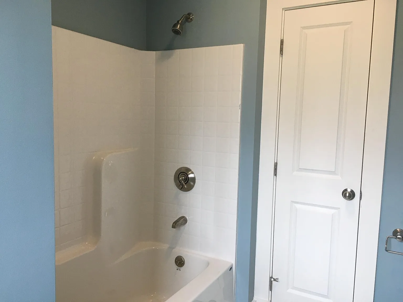 2 bed, 1850 sqft, $3,100 — Photo 4