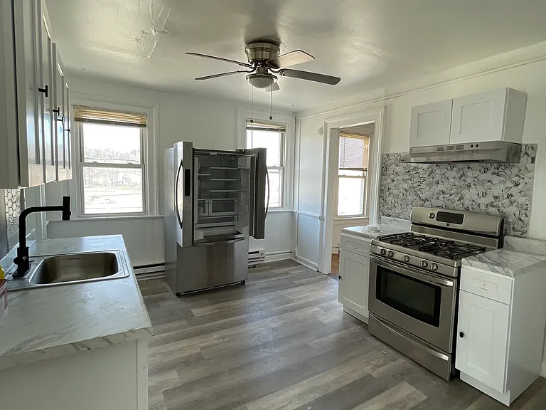 69 W Liberty St #2 — Photo 1