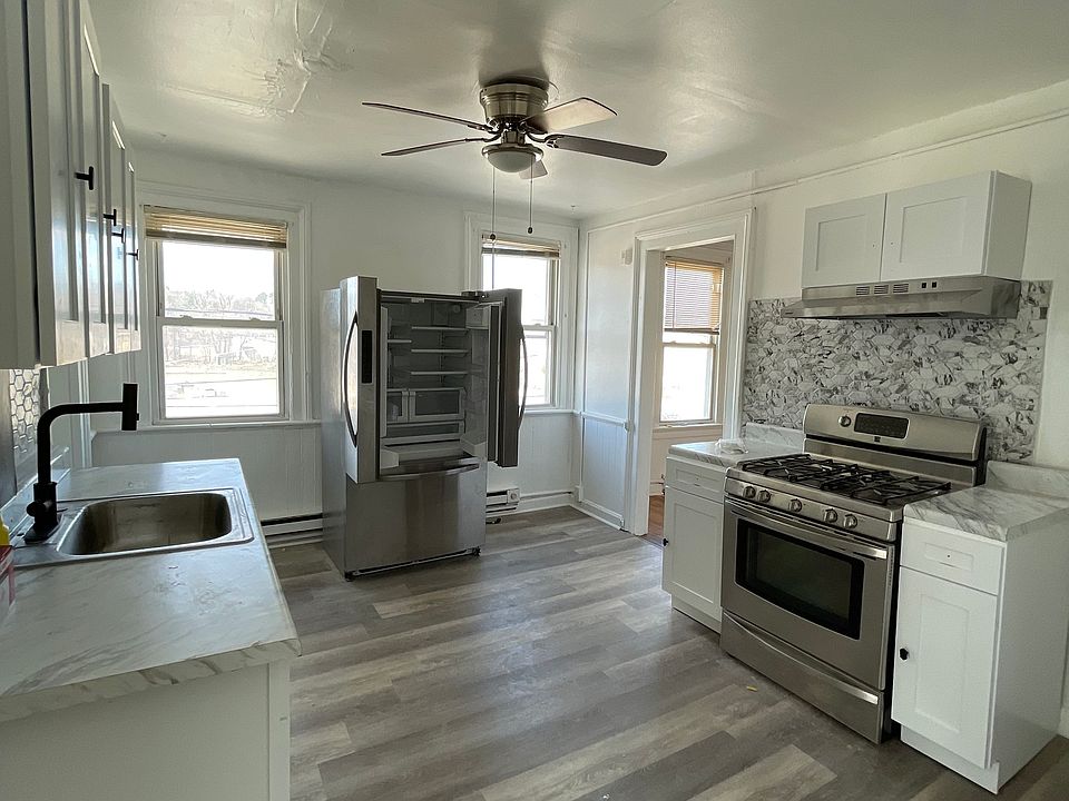 1st image of 69 W Liberty St Unit 2